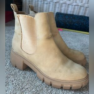 Madden Girl Tan Havenn Chelsea Boots - Size 8